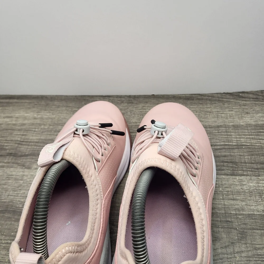 Clove Pink Solo Active Sneakers Women's Size 9 Nursing Healthcare